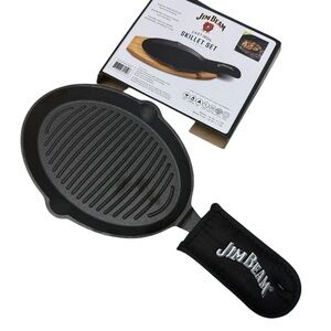 Jim Beam Cast Iron Skillet Set wooden plate